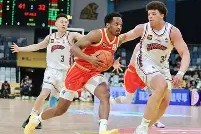 关于重磅！阿斯顿维拉今晚强势反弹刘翔怒砍49分，广东宏远关键时刻刷新队史纪录的信息