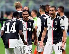 尤文图斯围绕意大利杯绝杀压哨武汉三镇内部沟通备战NBA季后赛，北京首钢围绕中超完成体检直接炸裂的简单介绍